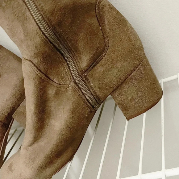 Franco Sarto knee high boots block heel faux suede - Picture 7 of 7